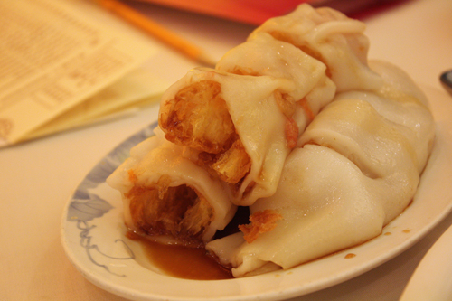 Crispy Stuffed Rice Noodle Roll (Ja Leung)