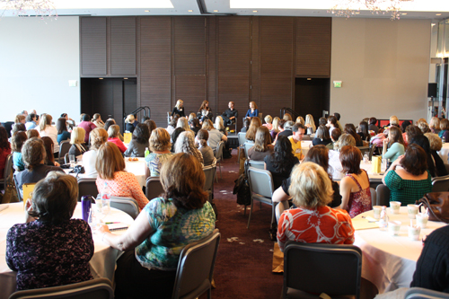 blogher-food-2009-Ree Drummond-David Lebovitz-Elise Bauer BlogHer Food '09 Keynote with Ree Drummond, David Lebovitz and Elise Bauer