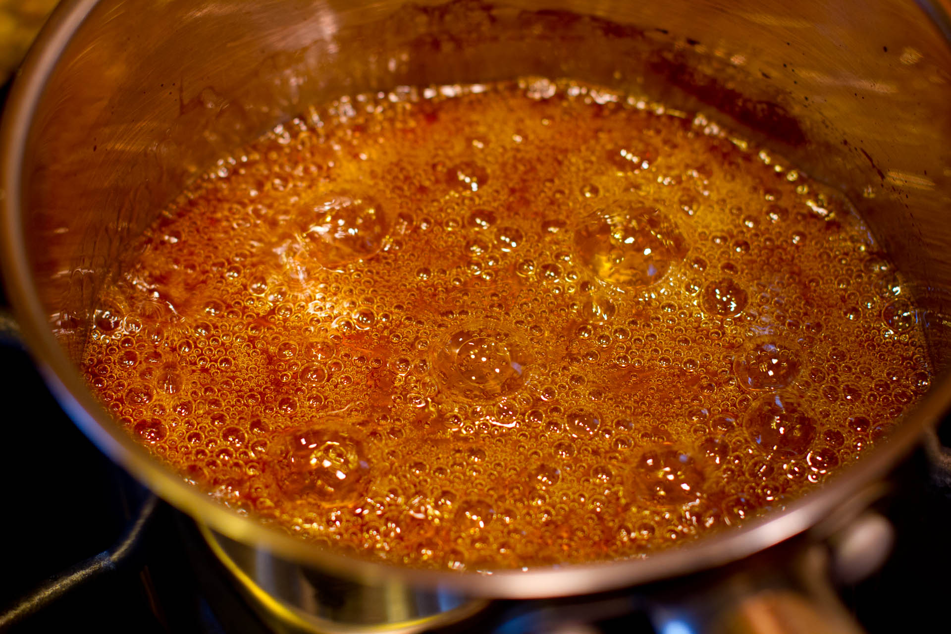 salted caramel sauce in the works // lickmyspoon.com
